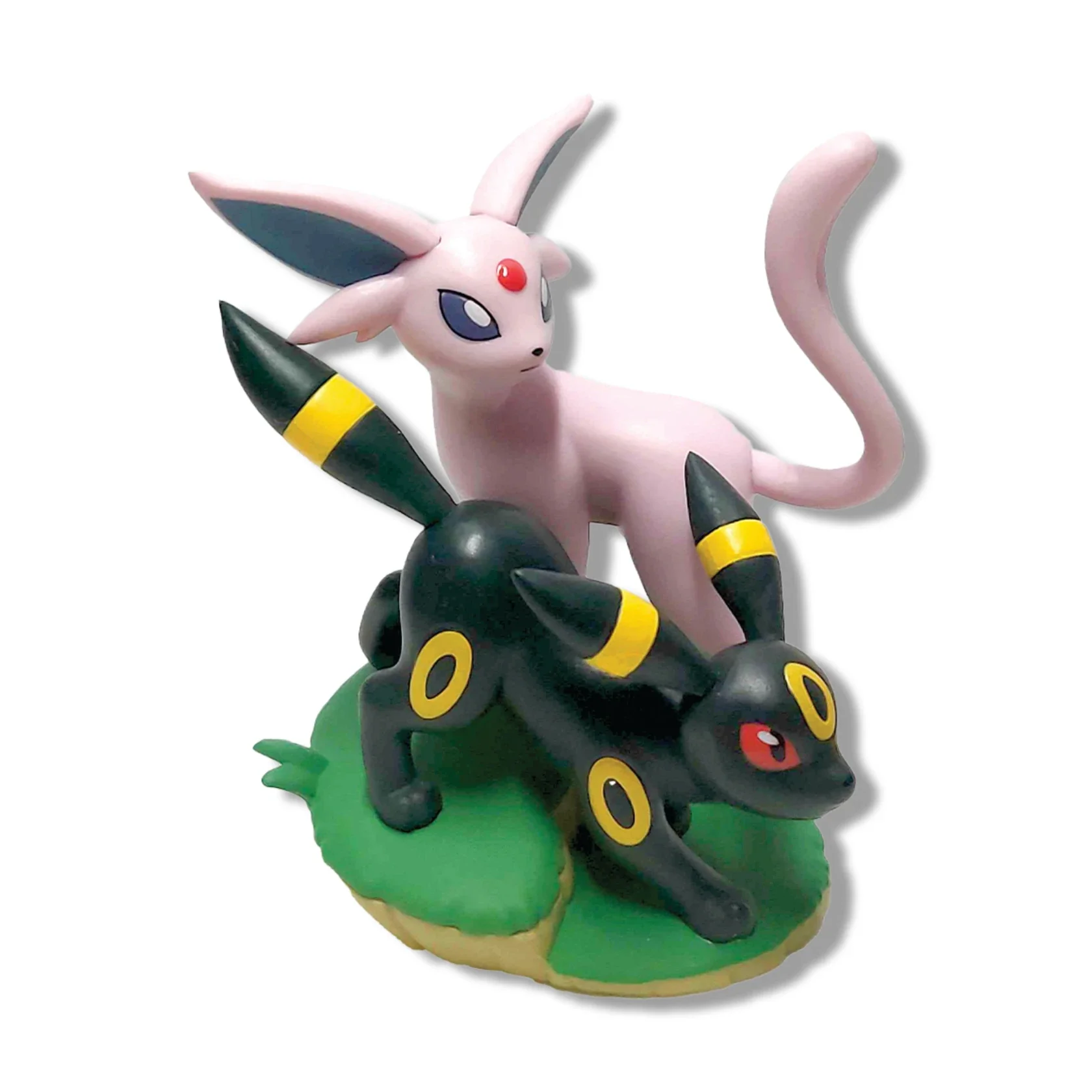 Pokemon TCG: Prismatic Evolutions - Premium Figure Collection - Image 4